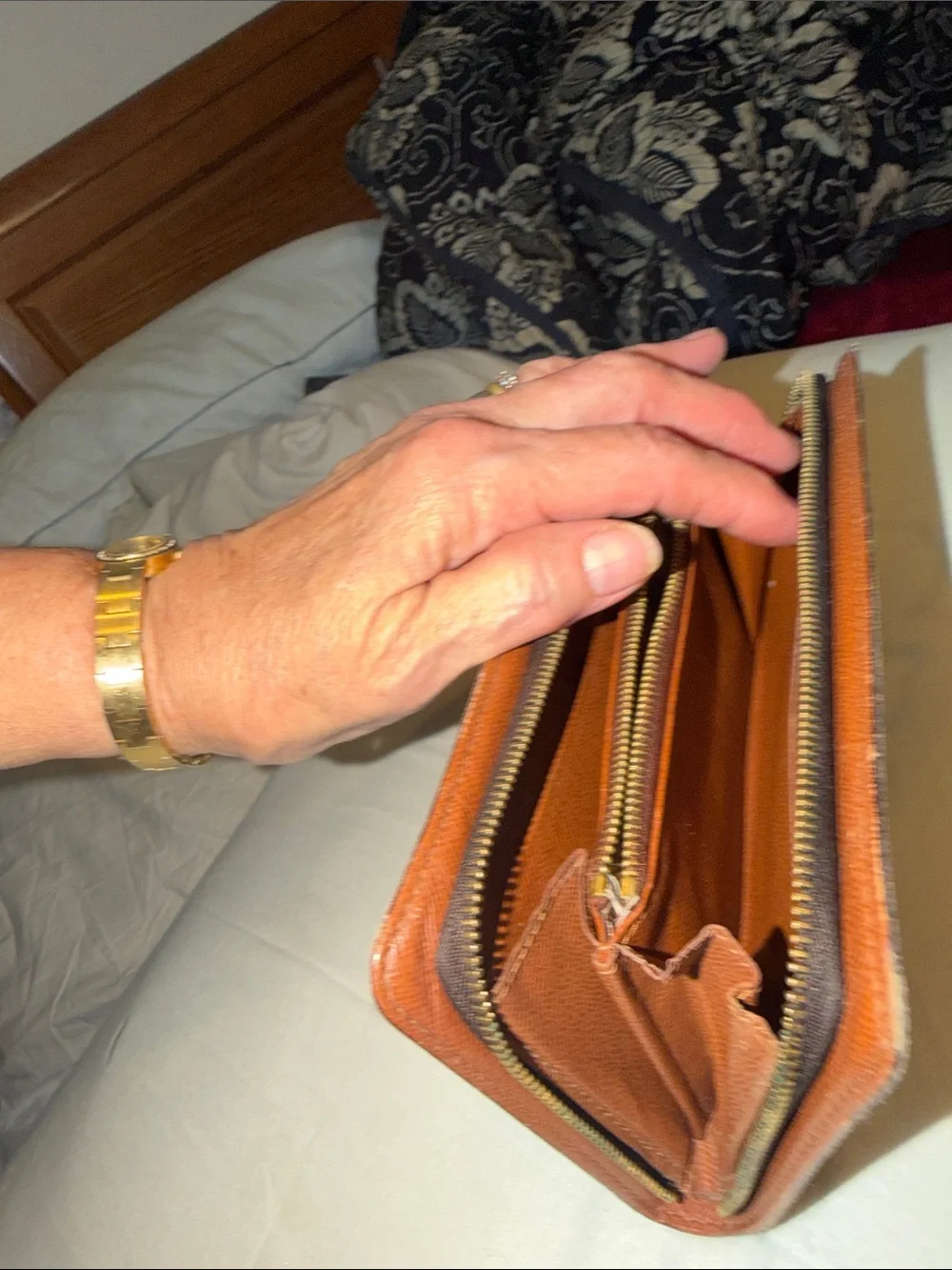 Louis Vuitton Monogram Card & Key Holder in Brown and Gold